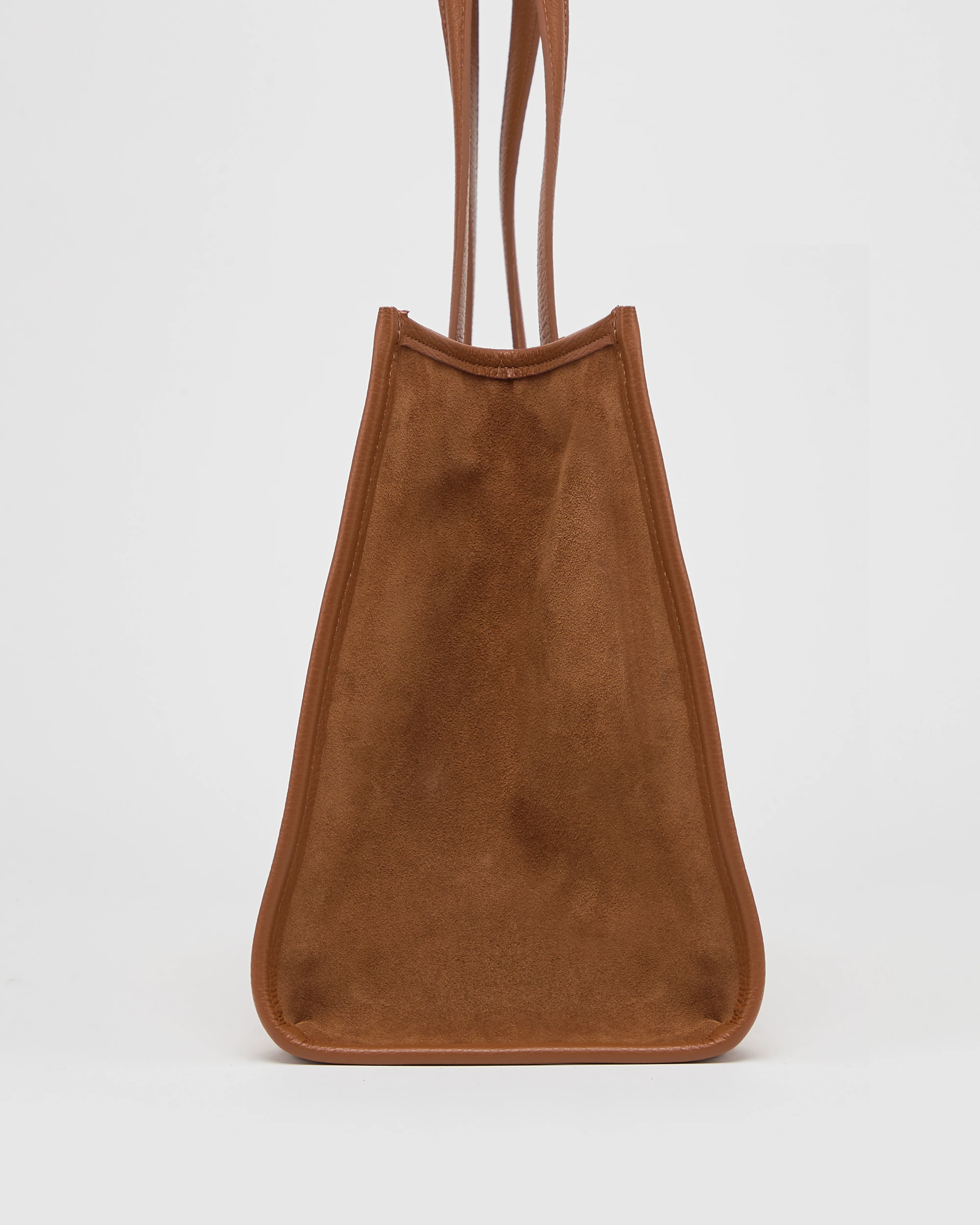 Camille suede camel | red tartn closure - Image 4