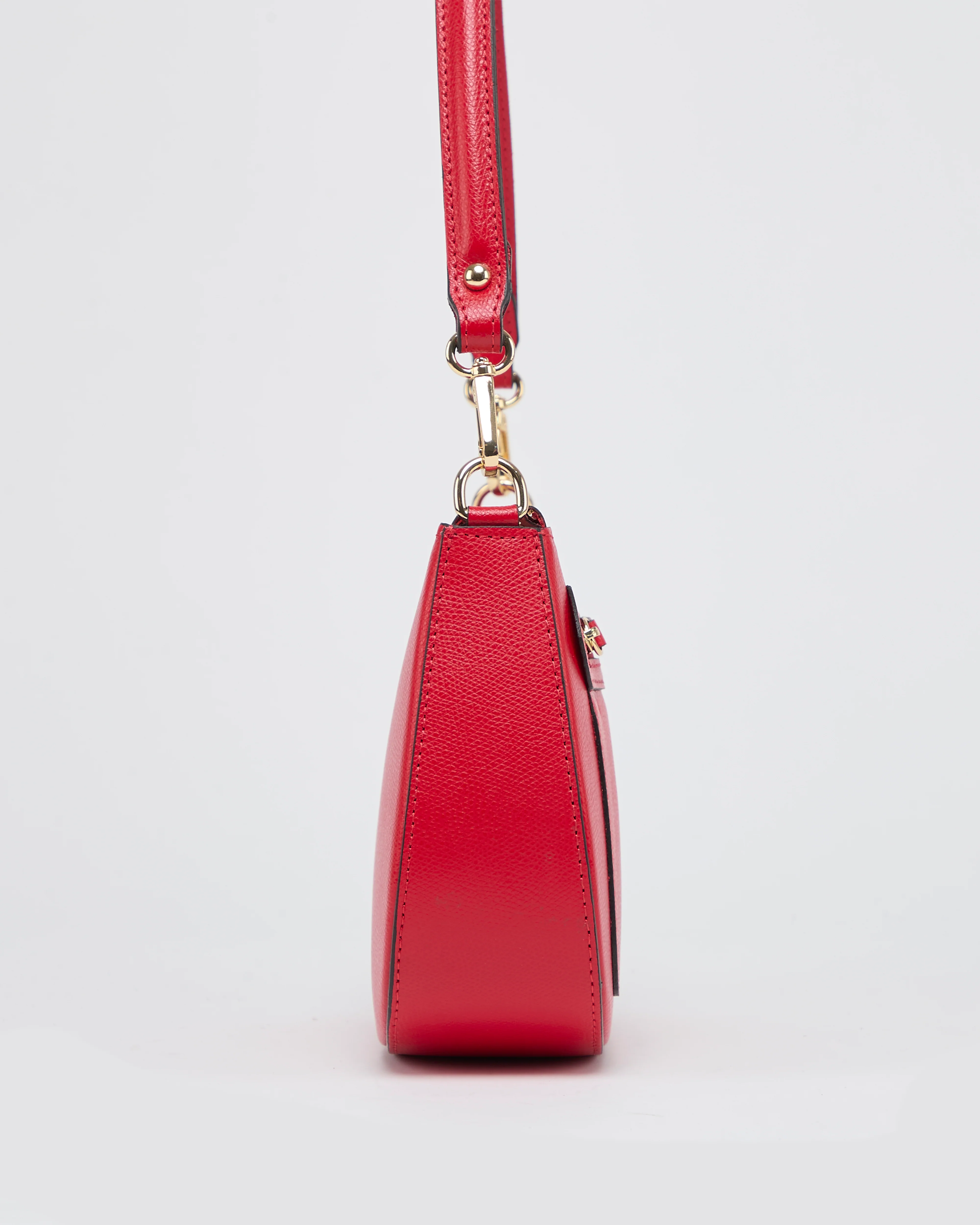 Christine Red - Image 3
