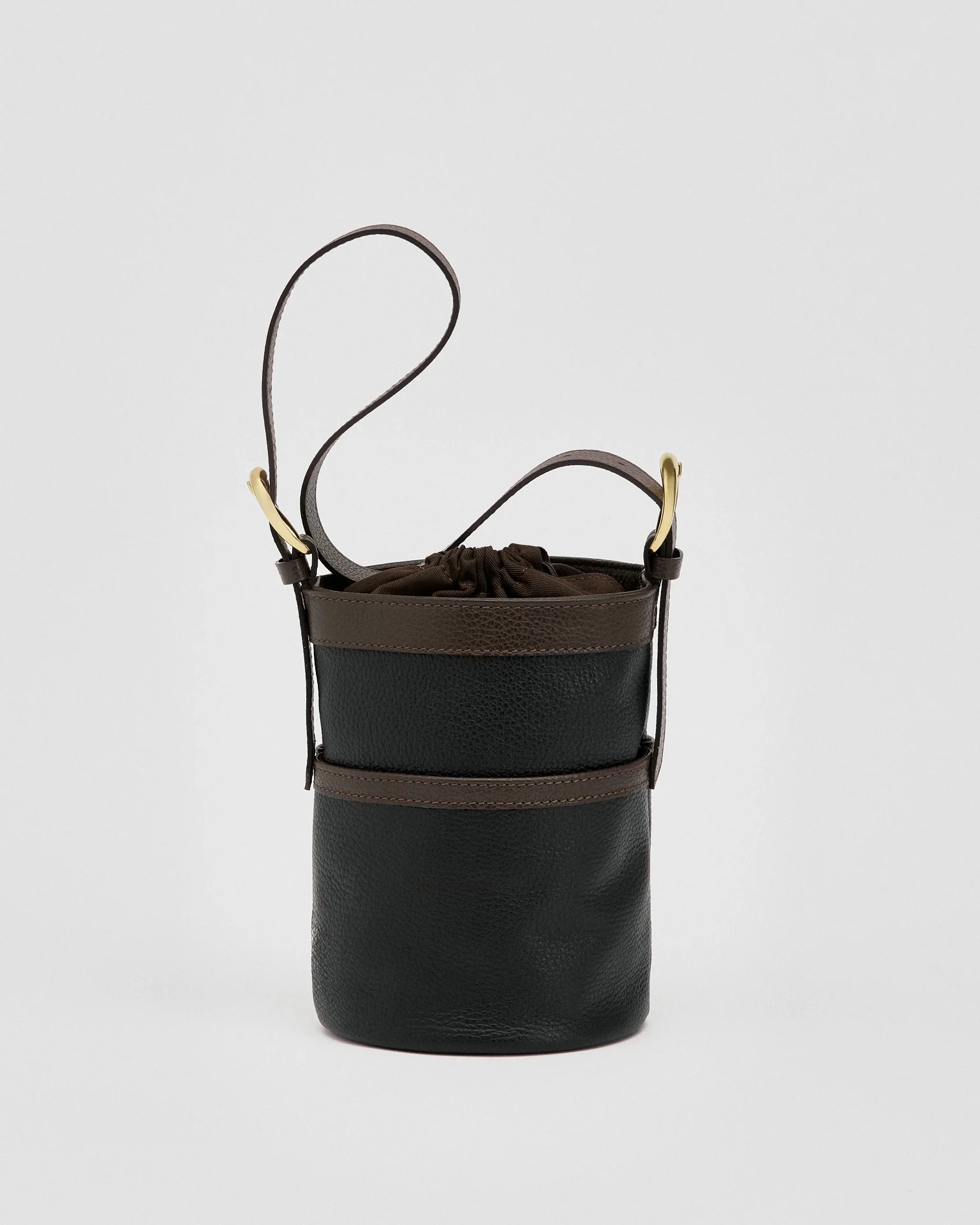 Léonie Brown - Image 3