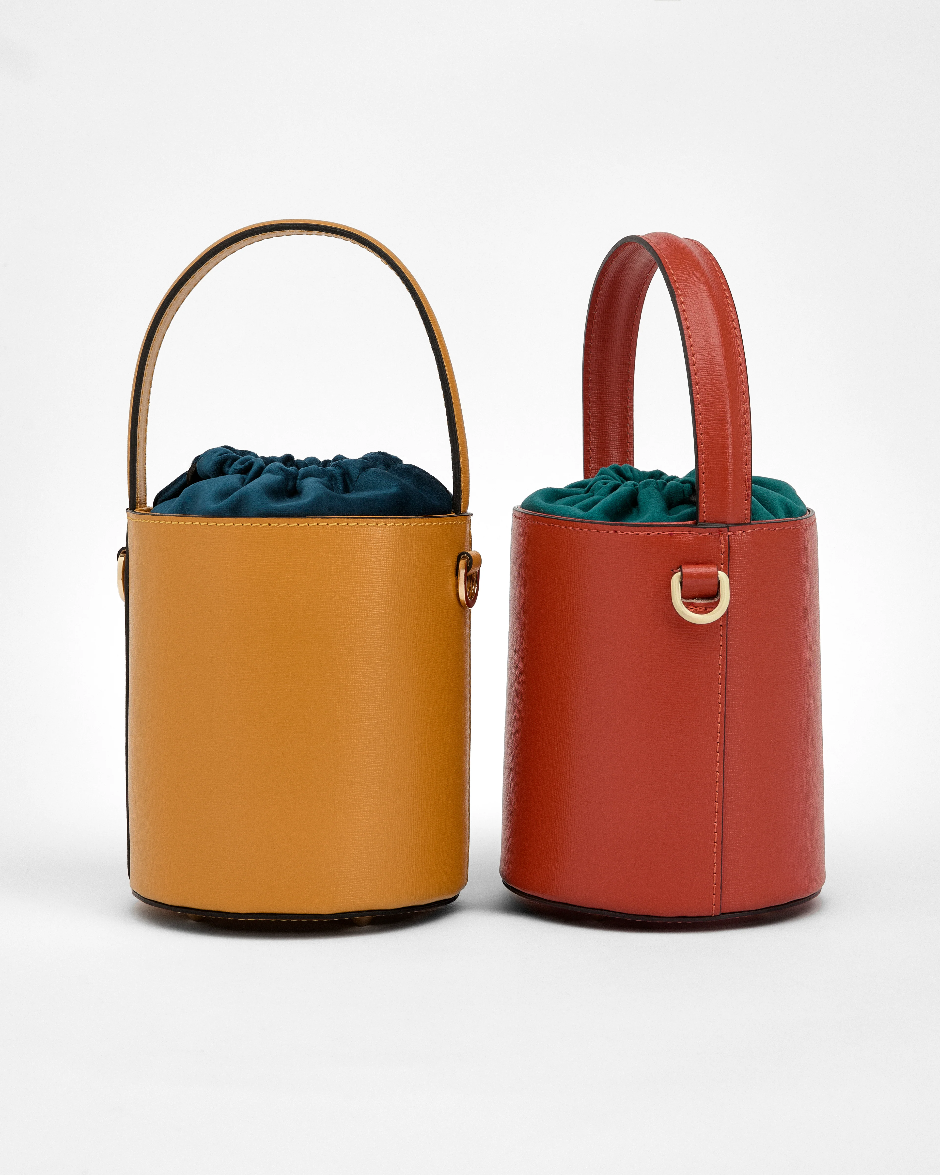 Mini Catherine baby blue | red striped closure - Image 4