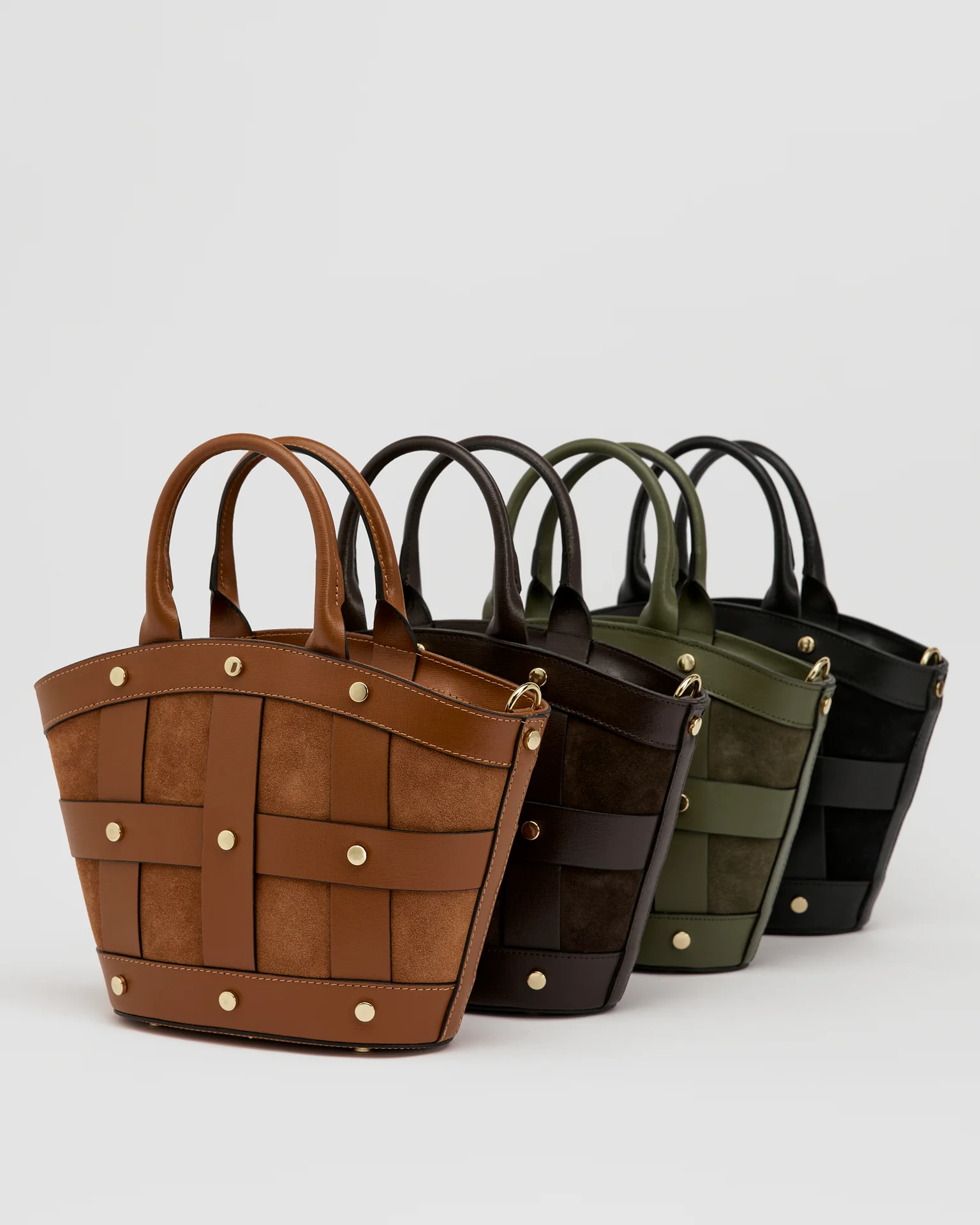 Mini Victoire stud suede camel - Image 3